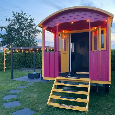 Campeggio Pipowagen Deluxe *